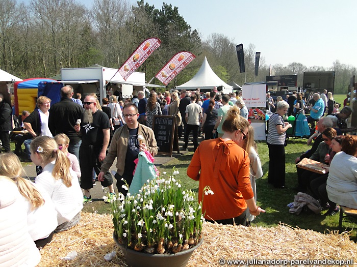 springfair19-03.jpg (207617 bytes)