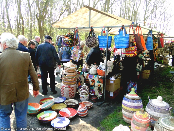 springfair19-091.jpg (224650 bytes)